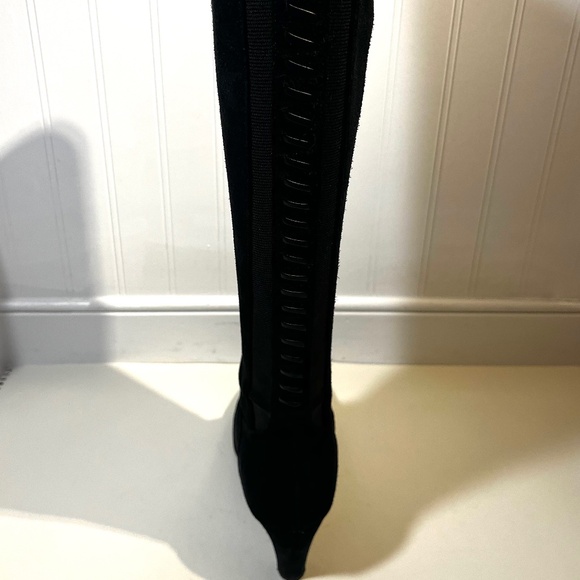 Aquatalia Black Suede Boots Women's Size 9 - Picture 4 of 4